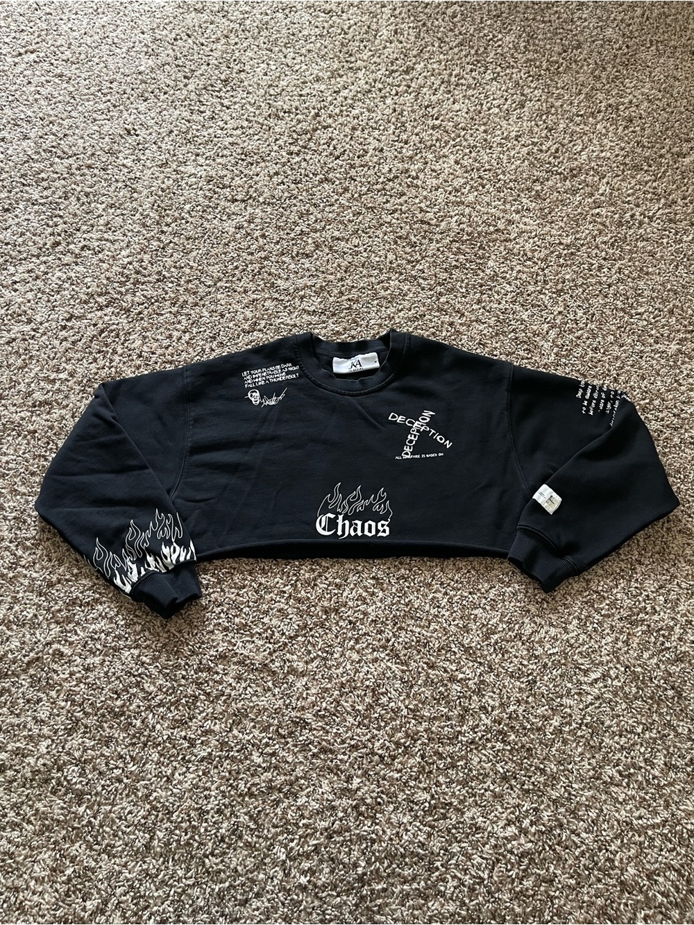 JK Attire Art‎ of War Cropped Graphic Sweatshirt Size Small